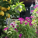 Aquilone Bed & Breakfast 4*