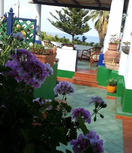 B&B Aquilone 스트롬볼리